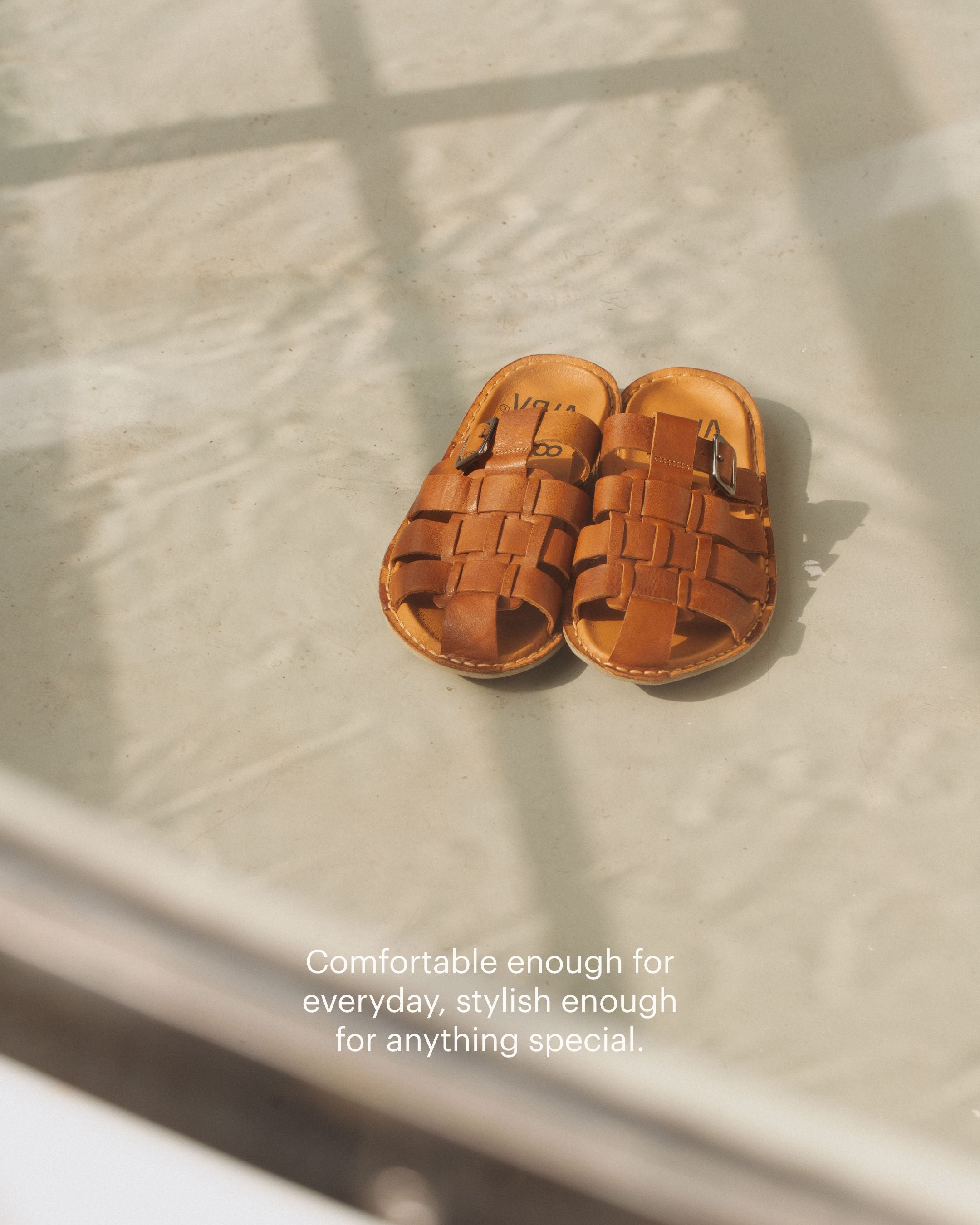 AMALFI Leather Cognac Brown