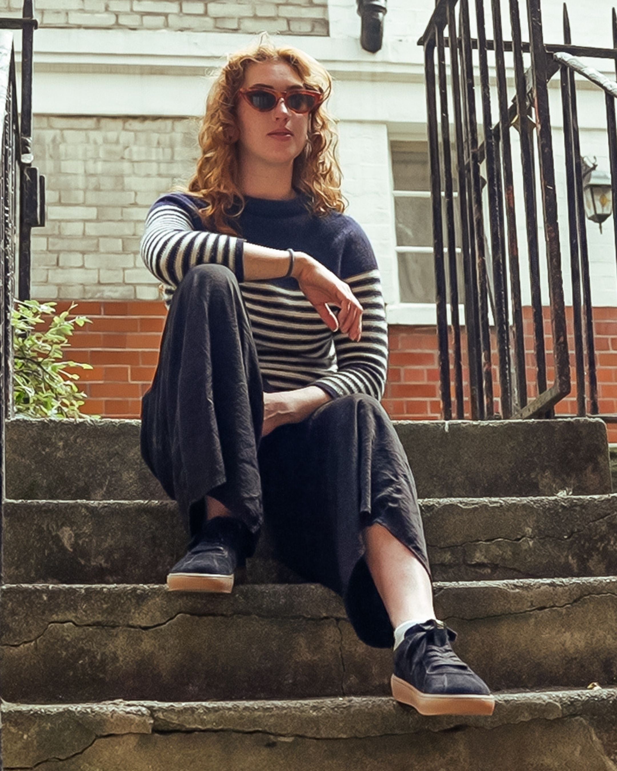 SYDNEY Bio Suede Black/Gum