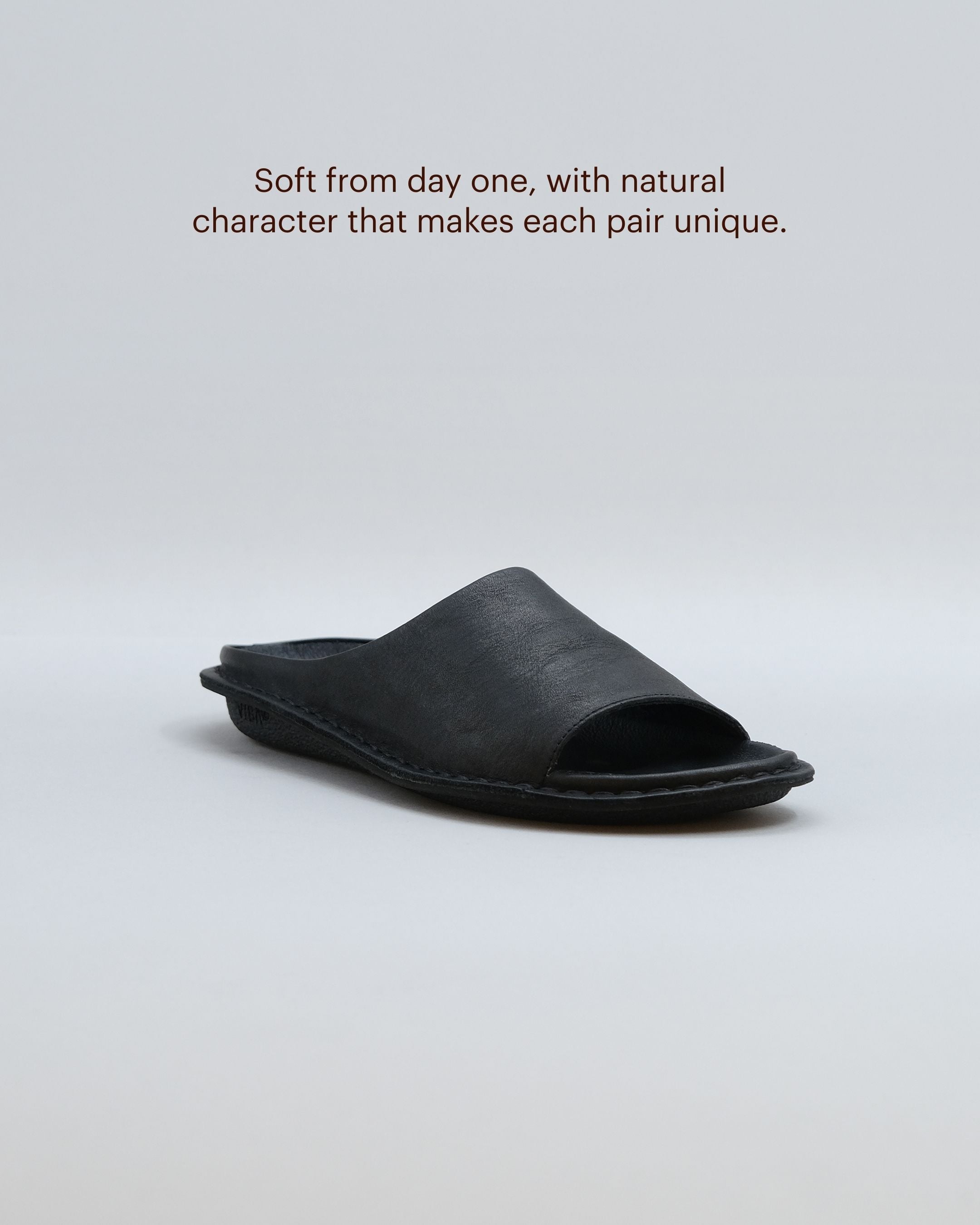 SAINT TROPEZ Leather Preto Black