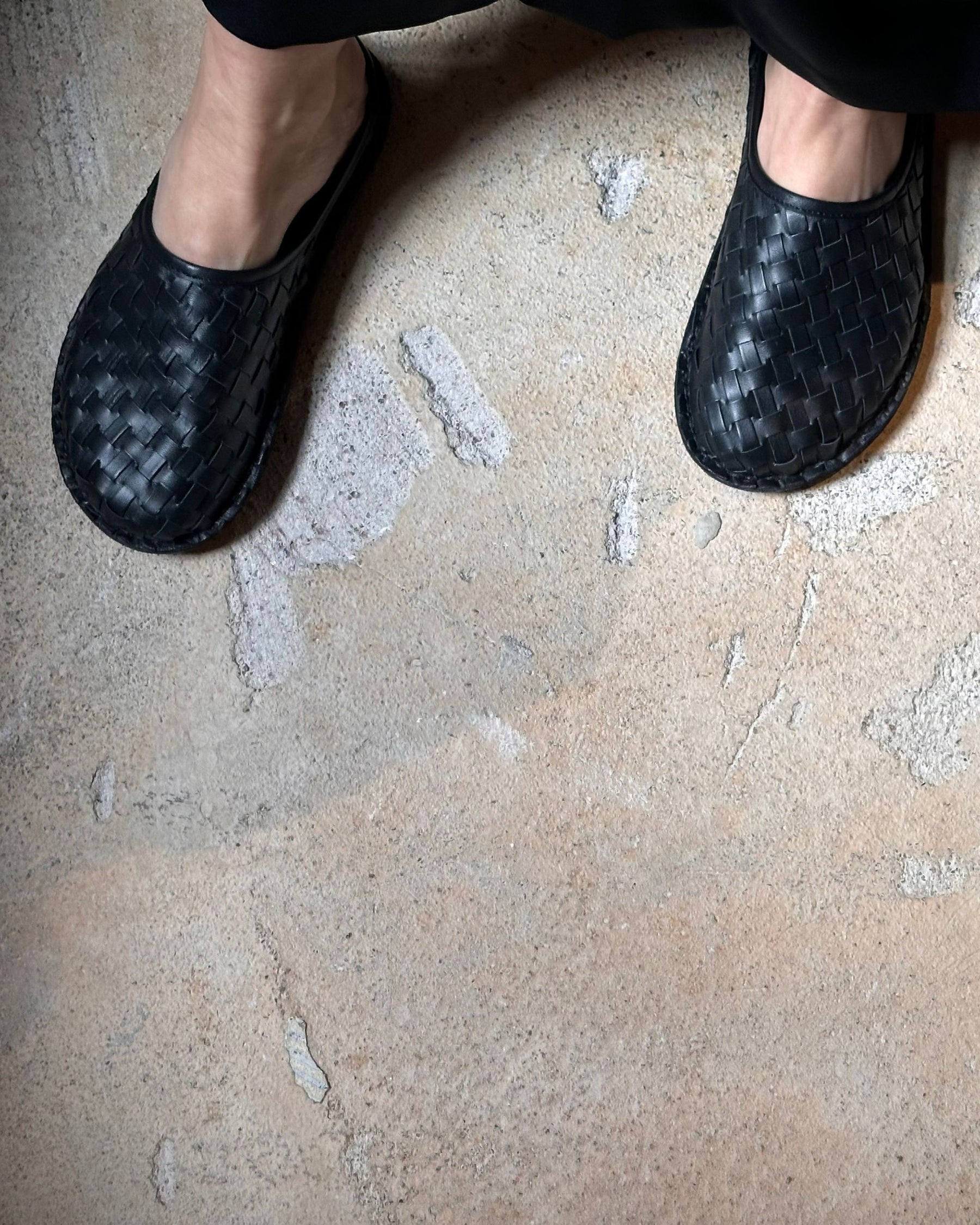 ROMA Woven Leather Preto Black